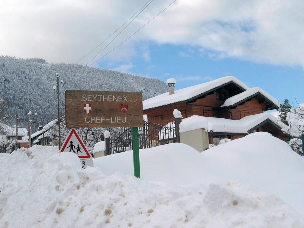 La Tour De Seythenex Villa Exterior photo